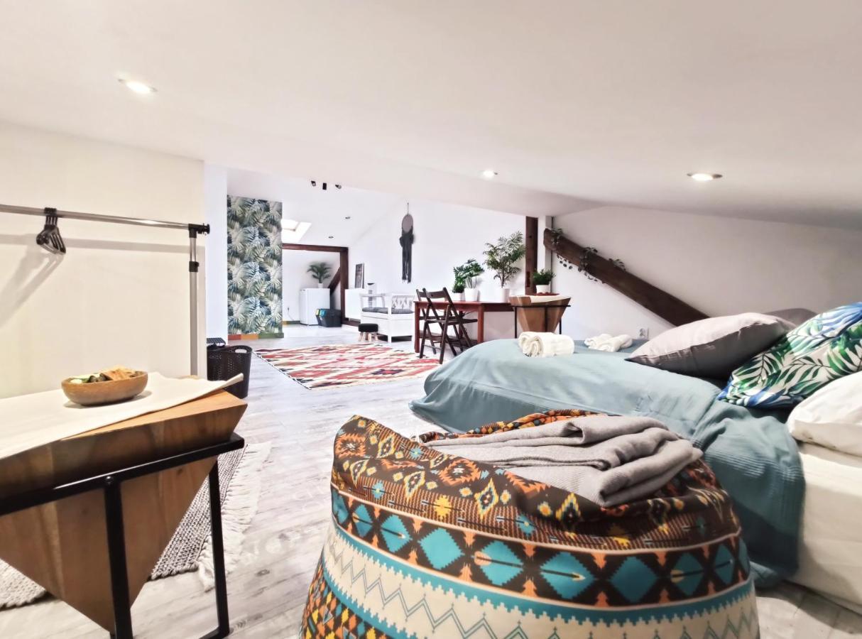 Appartement Chodkiewicza 10 *